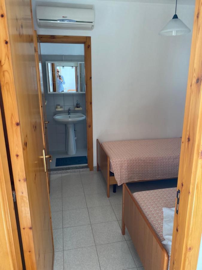 Roca Appartment 2 Bagian luar foto